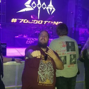 Meet your Posher, Eric